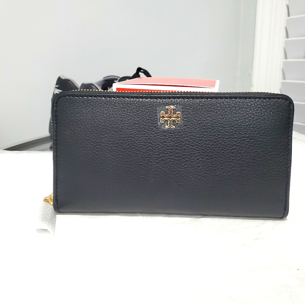 Brand New Tory Burch Wallet